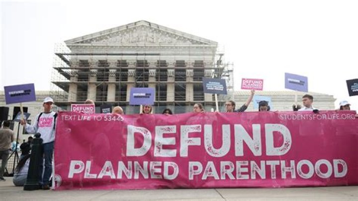 
Who Is Sam Lau From Planned ParentHood? Texas Abortion Law And Reaction On Twitter 